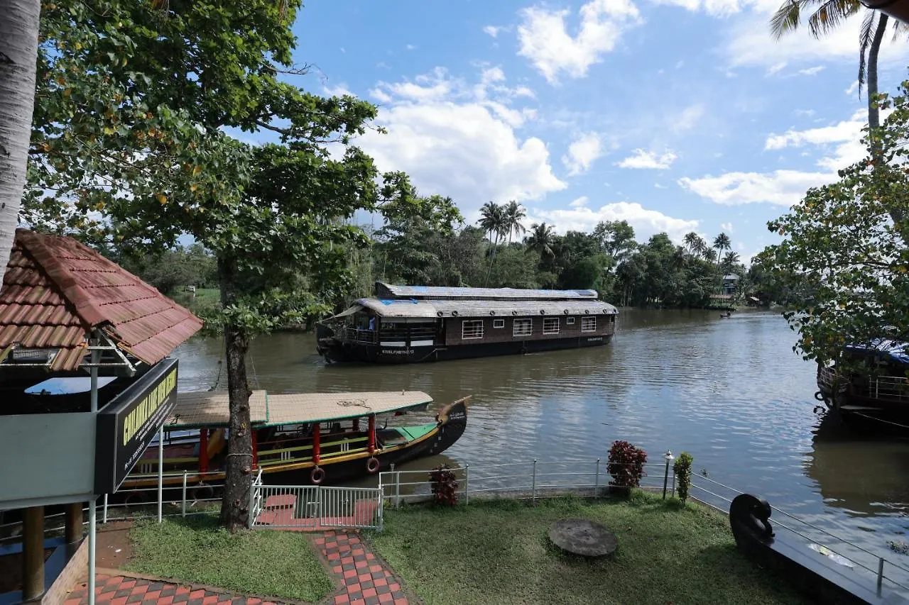 Chilanka Lake View Resort Alappuzha